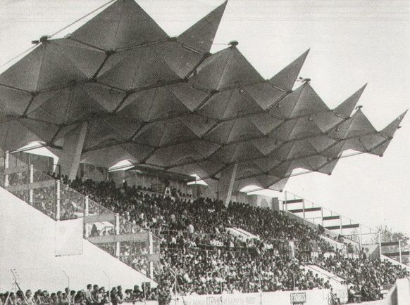 Stade Francis Le Basser