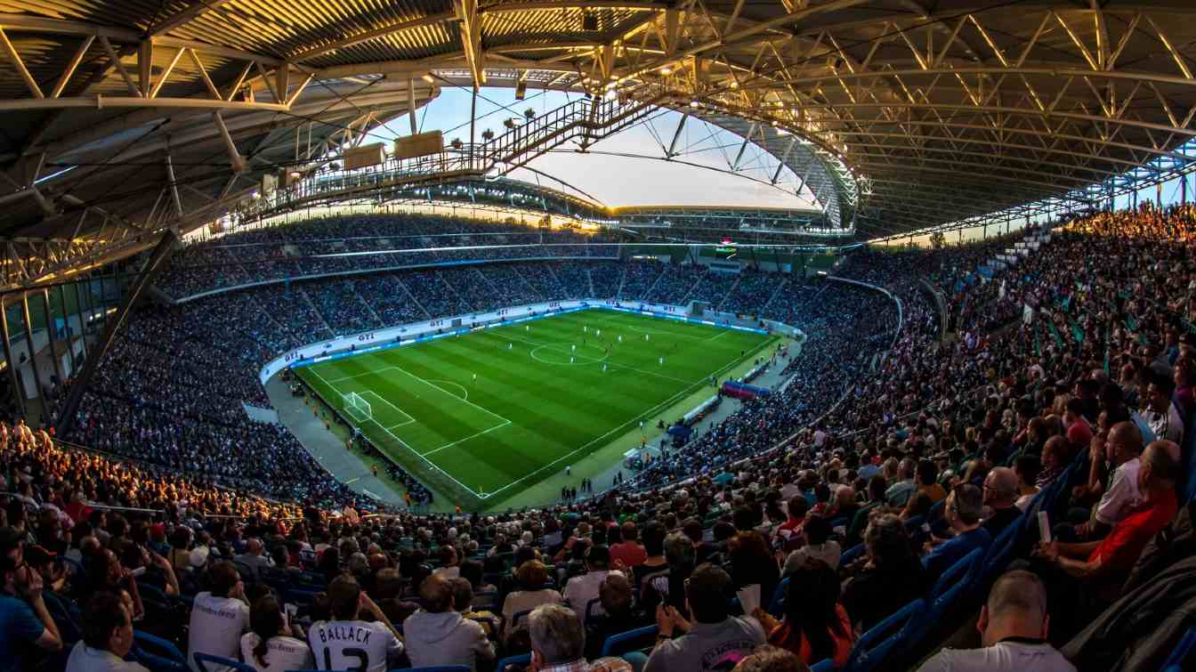 Red Bull Arena (Zentralstadion)