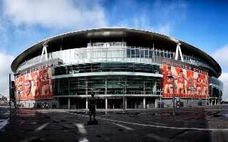 Inglaterra: El Arsenal valora remodelar el Emirates Stadium