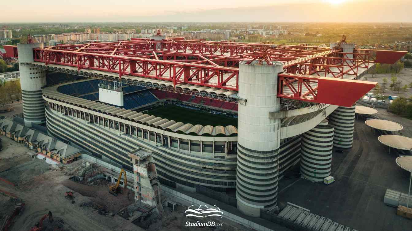 Stadio Giuseppe Meazza (Stadio San Siro)