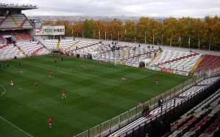 España: El Campo de Vallecas harta a la afición. “Ni en 3ª  RFEF verás algo igual”