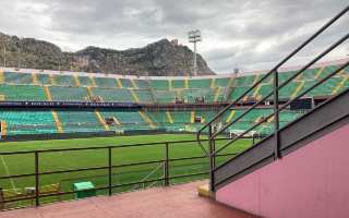 Italia: El estadio del Palermo, frenado por los clásicos obstáculos italianos