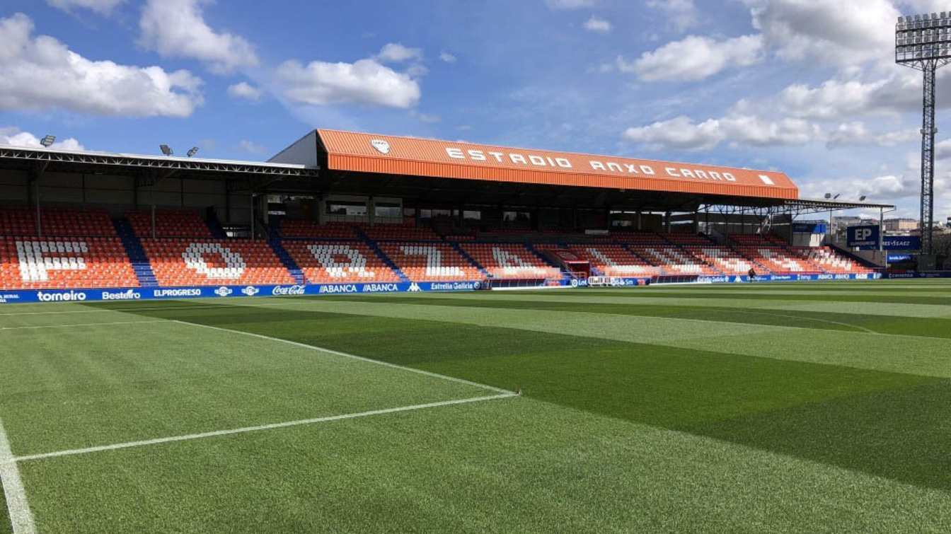 Estadio Anxo Carro (Estadio Ángel Carro)