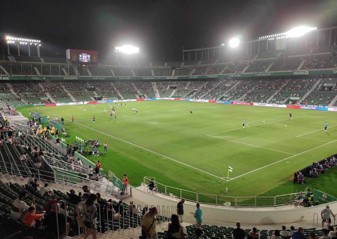 Estadio Mart&iacute;nez Valero