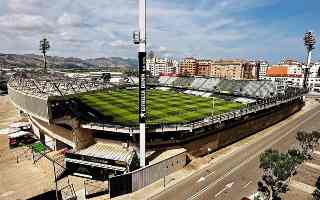 España: SkyFi Castalia reduce su capacidad e introduce una nueva oferta VIP