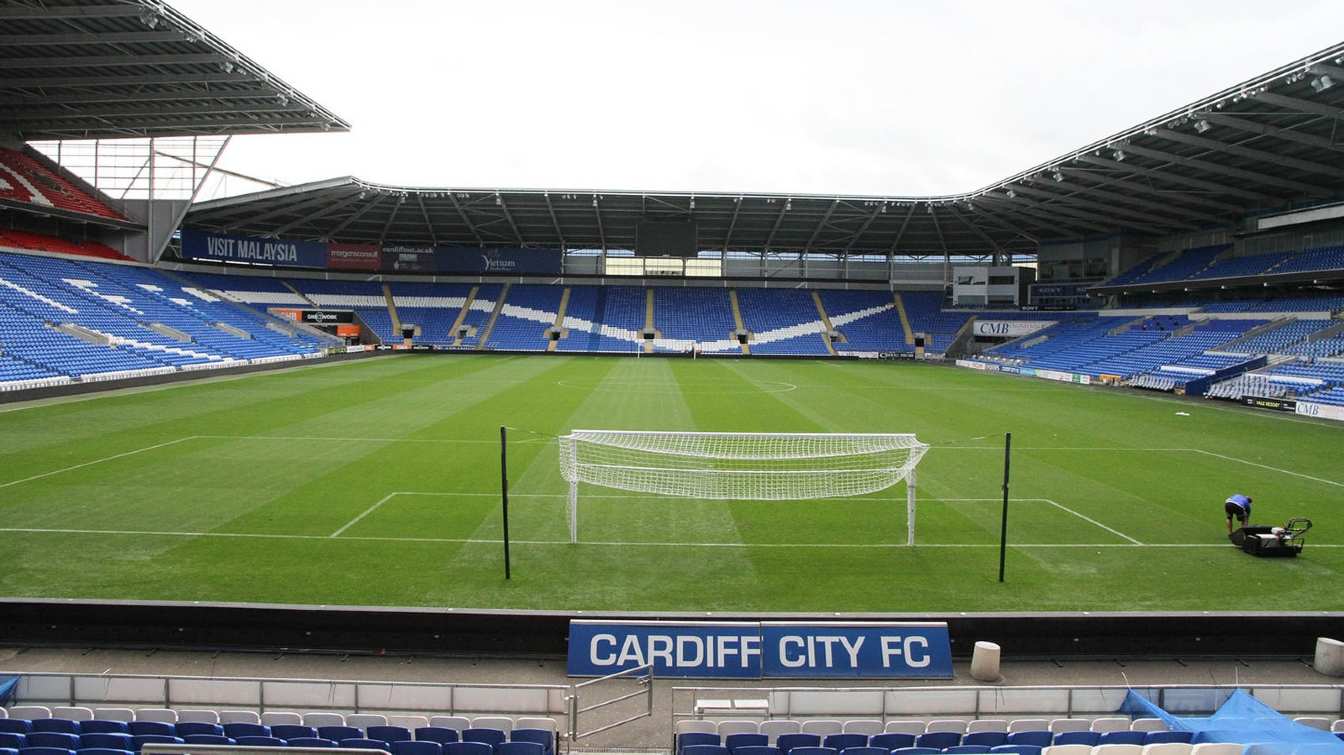 El Cardiff City Stadium acoge partidos de la selecci&oacute;n nacional de Gales y del club local, que militaba en la Premier League hasta hace pocos a&ntilde;os.