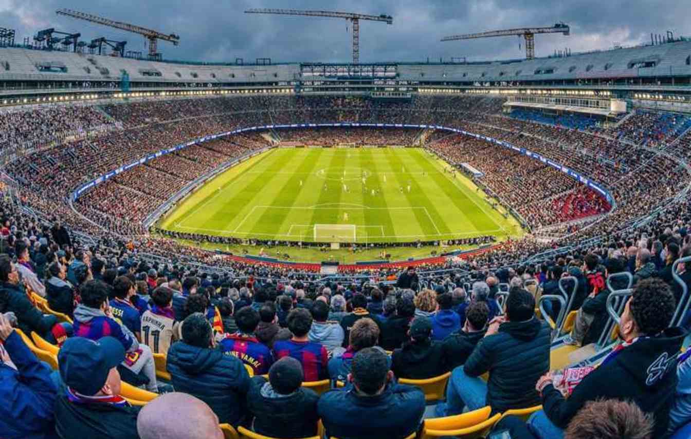 Barcelona planea mejorar el control del flujo de aficionados alrededor del Camp Nou mediante rutas espec&iacute;ficas y nuevas medidas organizativas con la participaci&oacute;n del club.