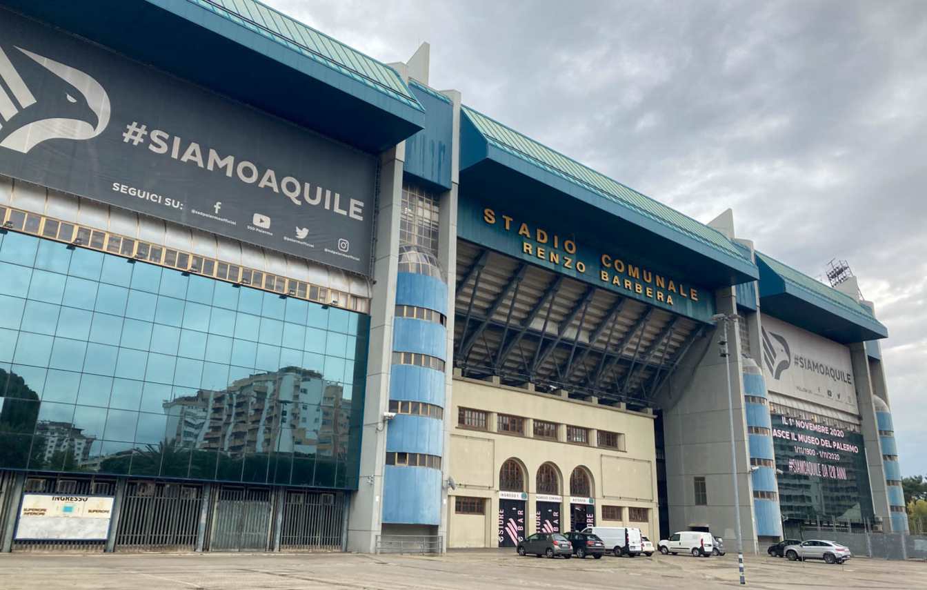 El proyecto, valorado en unos 300 millones de euros, se basar&aacute; en un modelo p&uacute;blico-privado y depender&aacute; de la decisi&oacute;n final de la UEFA.