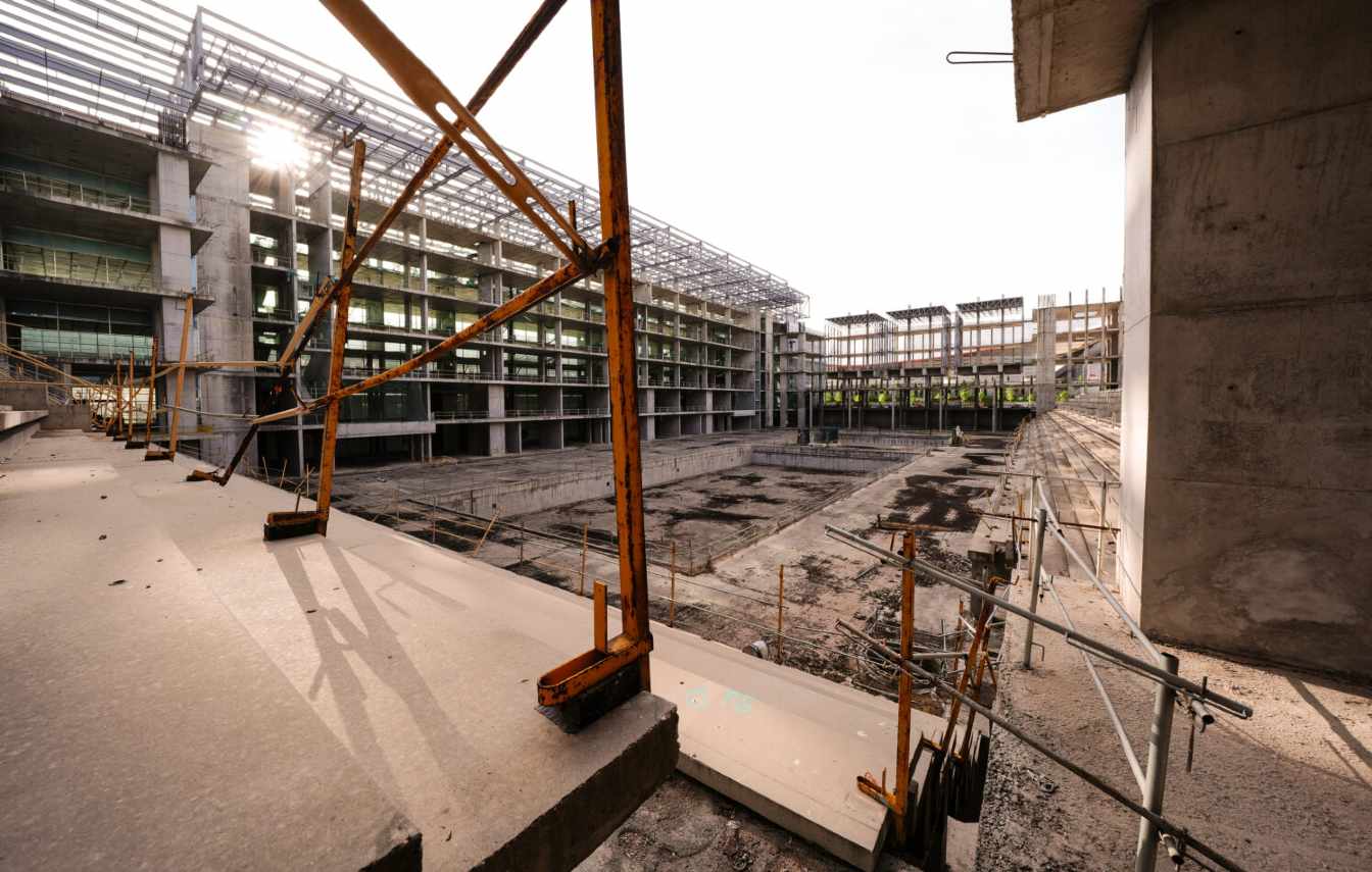 El inacabado Centro Acuatico cobrar&aacute; una nueva vida.