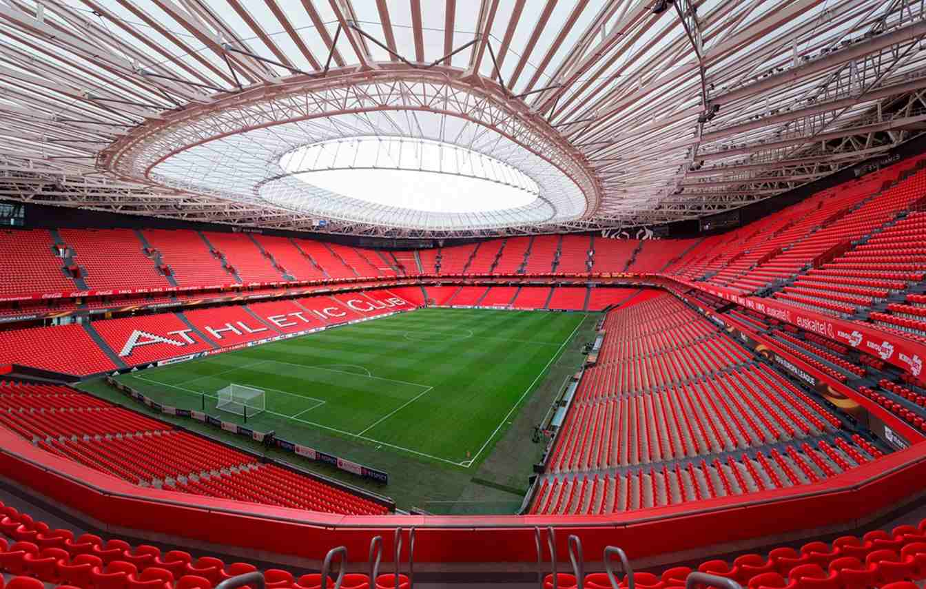 El Athletic planea ampliar San Mam&eacute;s para alcanzar una capacidad de unas 55.000 - 56.000 localidades mediante la optimizaci&oacute;n del espacio existente, sin una gran reconstrucci&oacute;n.