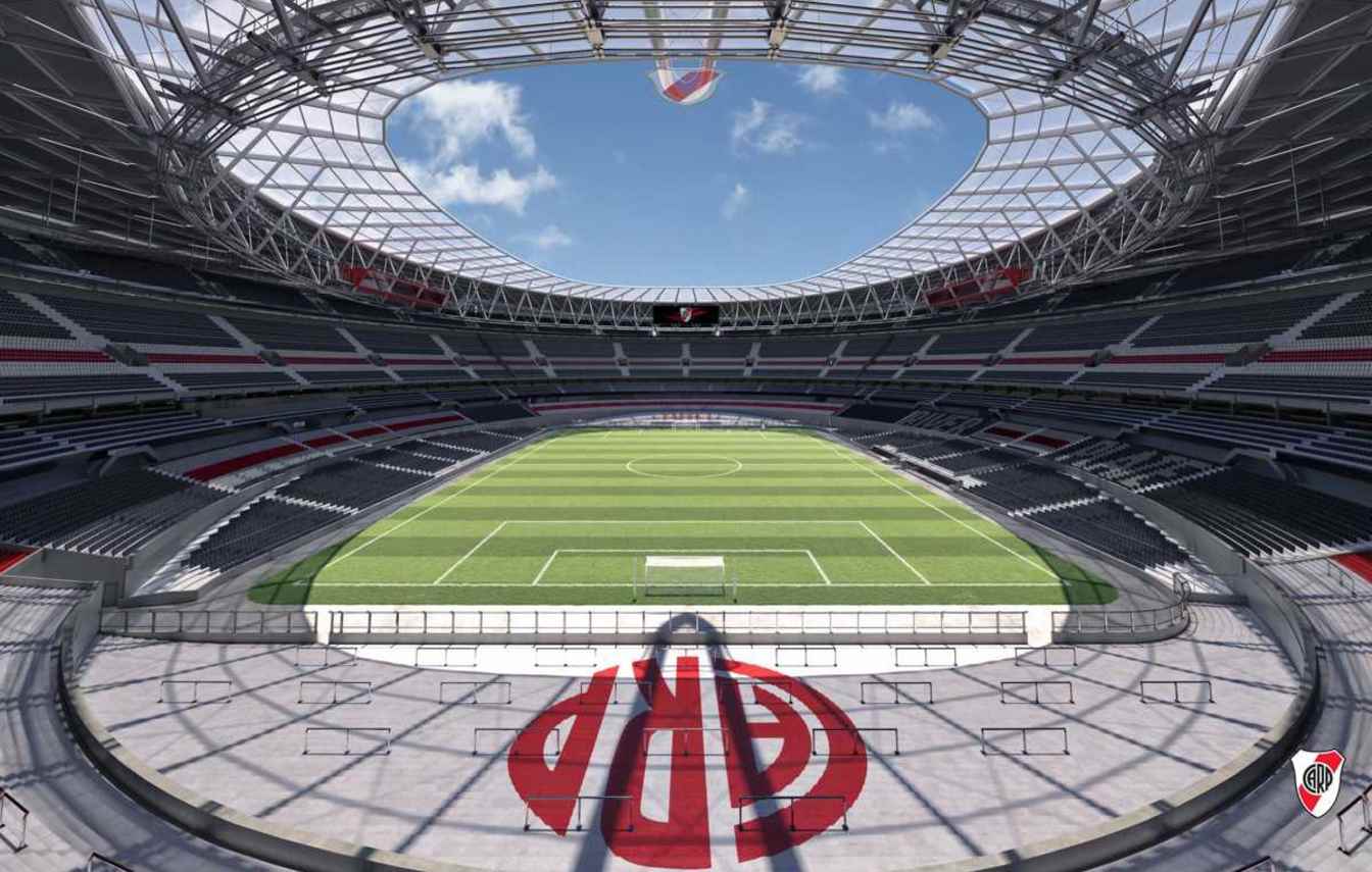 River Plate inici&oacute; los primeros grandes trabajos de excavaci&oacute;n para la ampliaci&oacute;n del M&aacute;s Monumental. El estadio contar&aacute; con una cubierta completa, una nueva quinta bandeja y una capacidad cercana a los 101.000 asientos. Una inversi&oacute;n con financiaci&oacute;n internacional