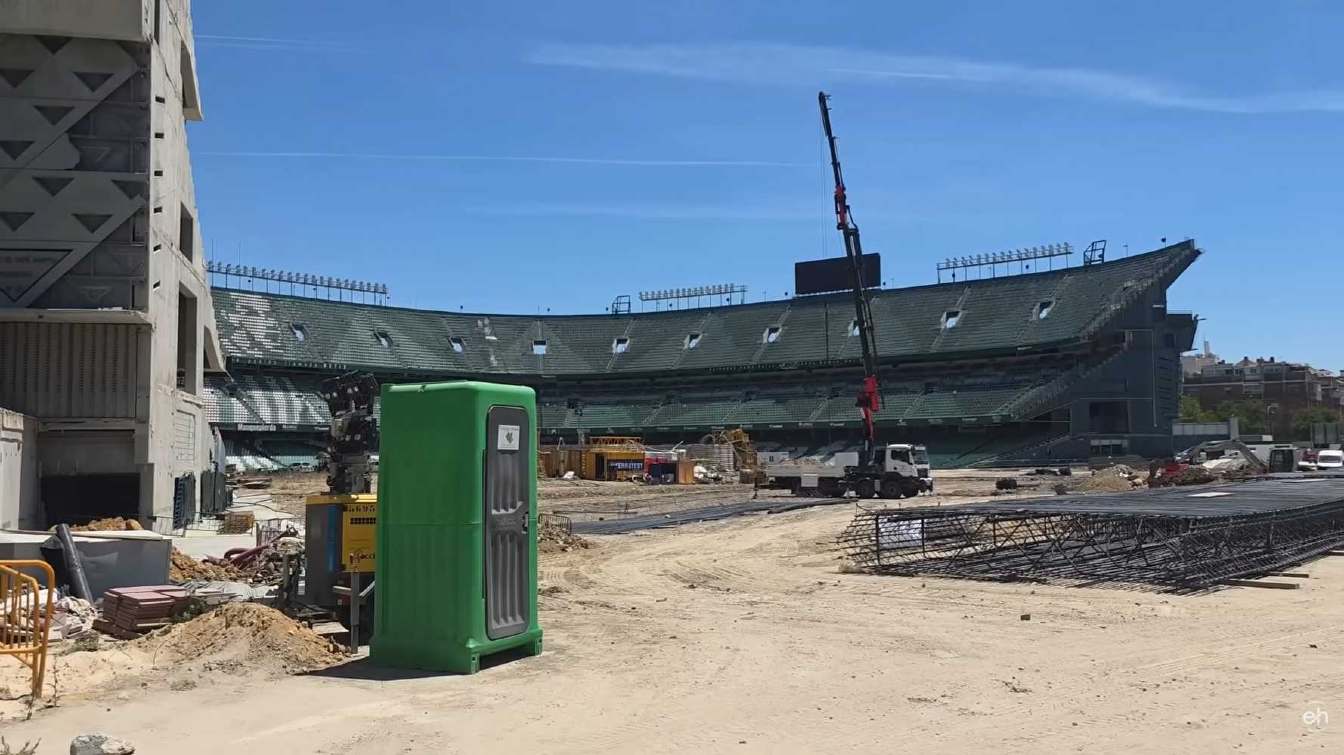Las obras del estadio del Real Betis en Heli&oacute;polis avanzan seg&uacute;n el calendario previsto, y el club planea regresar al recinto remodelado en agosto de 2028.