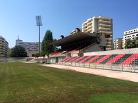 Stadiumi Flamurtari