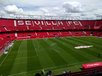 Estadio Ramón Sánchez-Pizjuán (La Bombonera de Nervión)