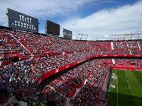 Estadio Ramón Sánchez-Pizjuán (La Bombonera de Nervión)