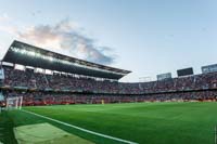 Estadio Ramón Sánchez-Pizjuán (La Bombonera de Nervión)