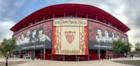 Estadio Ramón Sánchez-Pizjuán (La Bombonera de Nervión)