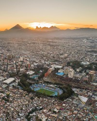 Estadio Doroteo Guamuch Flores (Coloso de la Zona 5)