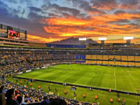 Estadio Universitario (el Volcán)